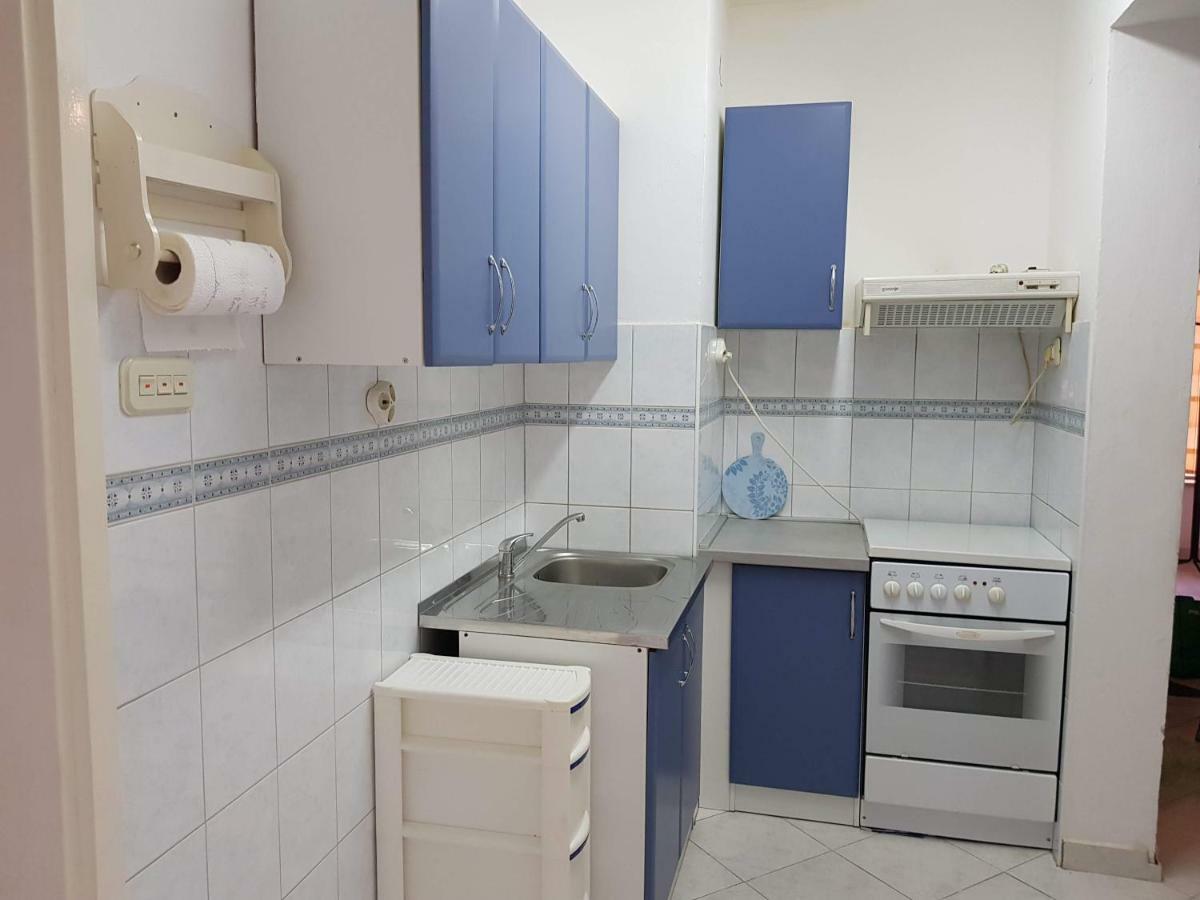 Mare Azzurro Apartments Pula Exterior photo
